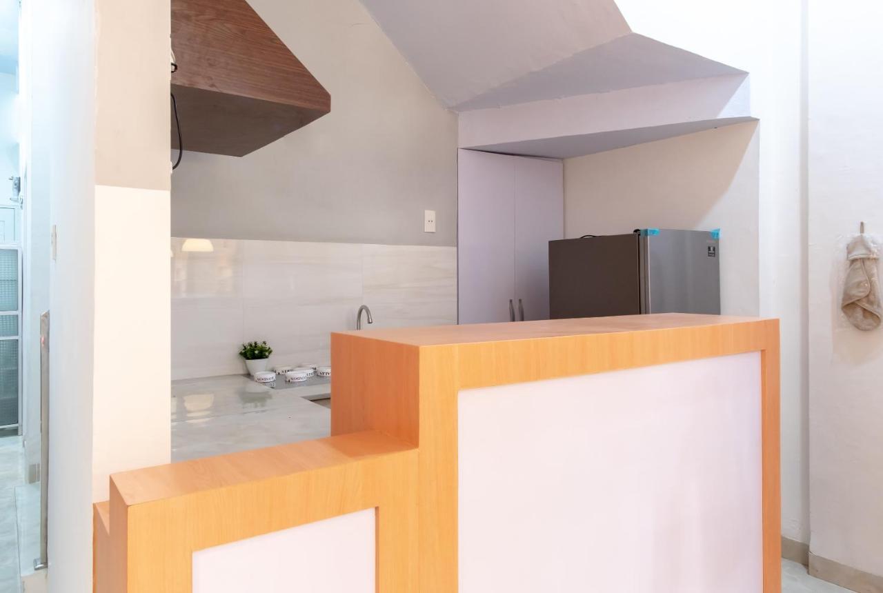 Oyo 1557 Bungas Guest House Медан Екстериор снимка