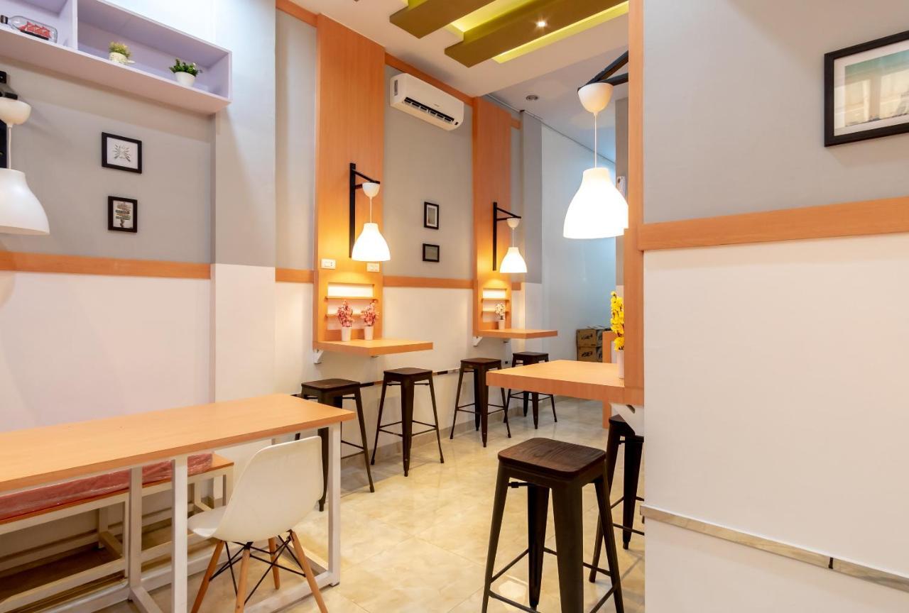 Oyo 1557 Bungas Guest House Медан Екстериор снимка